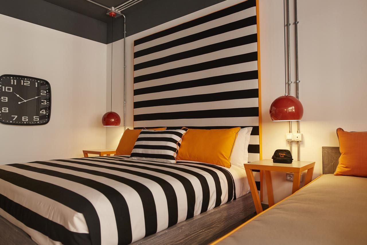 Toledo Loft Hotel Наполи Екстериор снимка