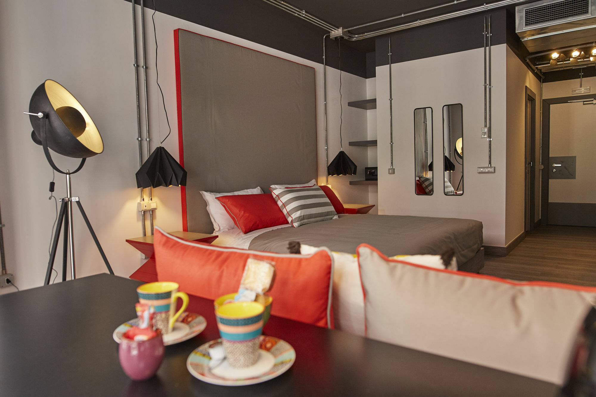 Toledo Loft Hotel Наполи Екстериор снимка